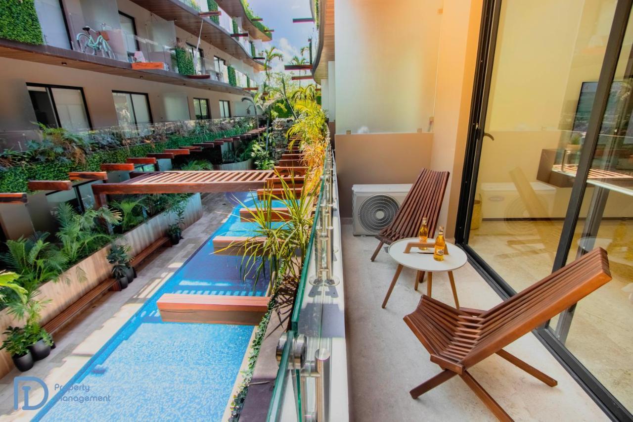 Menesse Condos 图卢姆 外观 照片